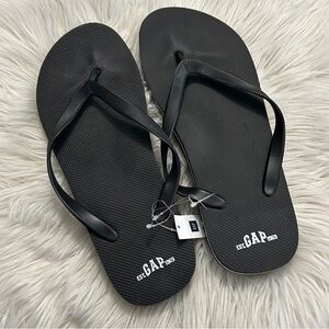 The Gap Classic Rubber Flip Flop